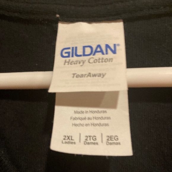 GETTING FLOCKING MARRIED TEE: PLUS SIZE - EUC - Picture 3 of 4